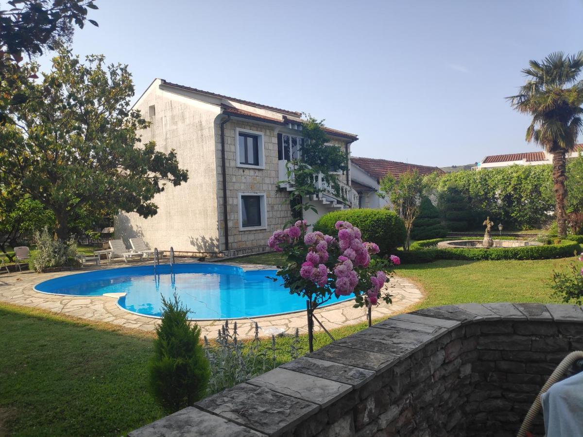 Leisure House Jovovic Vila Bar Exterior foto